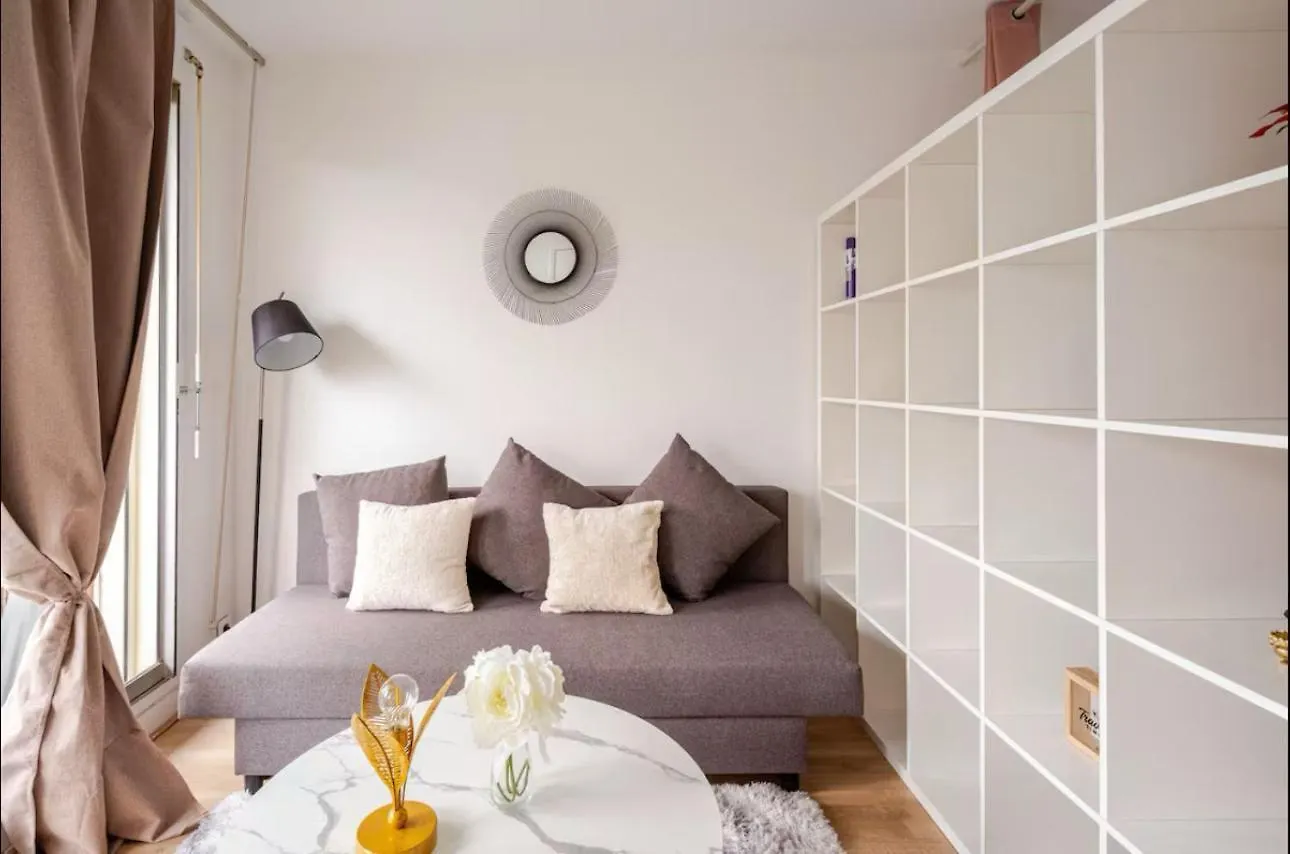 Appartement Magnifique Et Confortable Paris Apartment